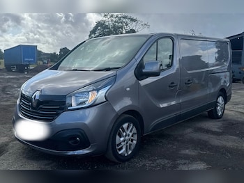 Used Renault Trafic 2017 for sale - 75567560: Photo