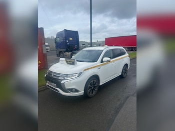 Used Mitsubishi Outlander 2018 for sale - 77303555: Photo