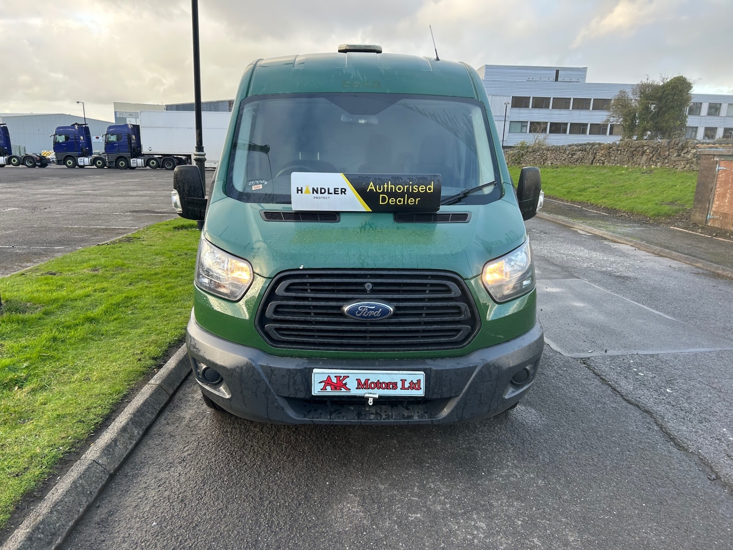 Used Ford Transit 2017 for sale - 76347397: Photo 2
