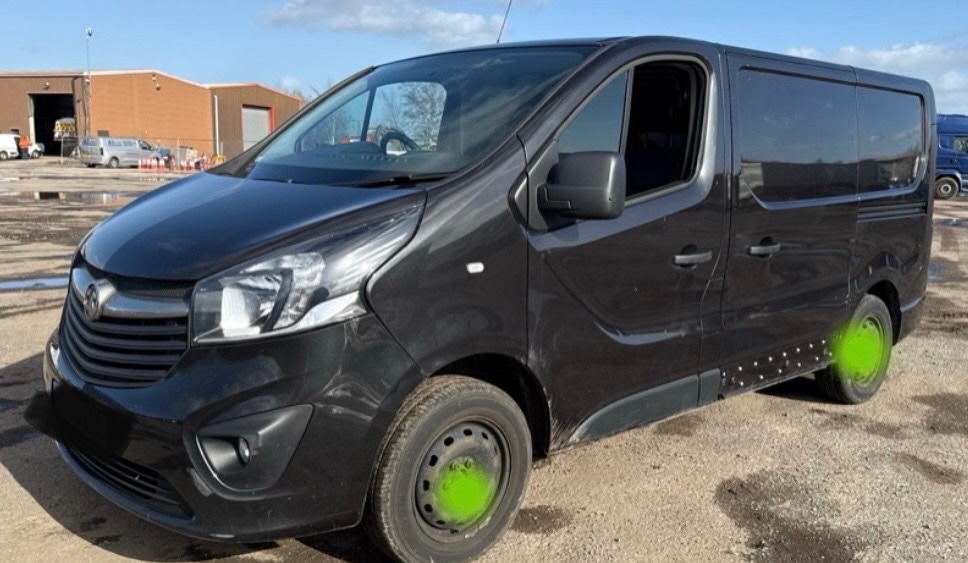 Used Vauxhall Vivaro 2018 for sale - 78112416: Photo 3