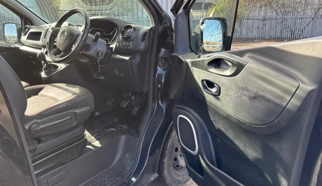 Used Vauxhall Vivaro 2018 for sale - 78112416: Photo 8