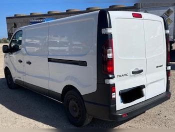 Used Renault Trafic 2019 for sale - 78494704: Photo