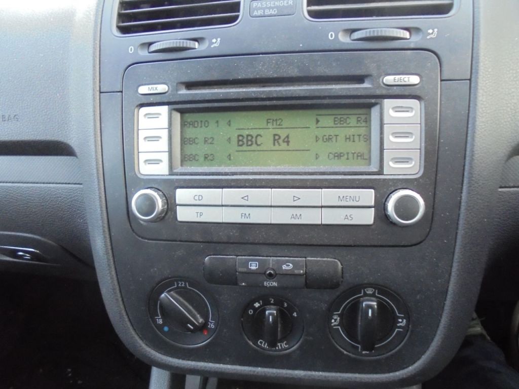 Used Volkswagen Golf 2006 for sale - 76934856: Photo 9