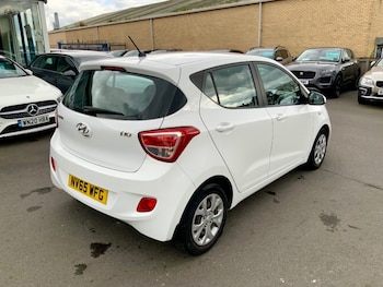 Used Hyundai i10 2016 for sale - 78256079: Photo