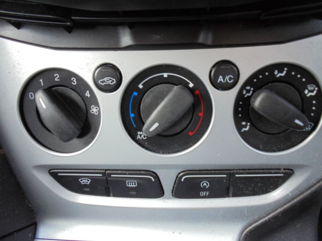 Used Ford Focus 2012 for sale - 77821566: Photo 10