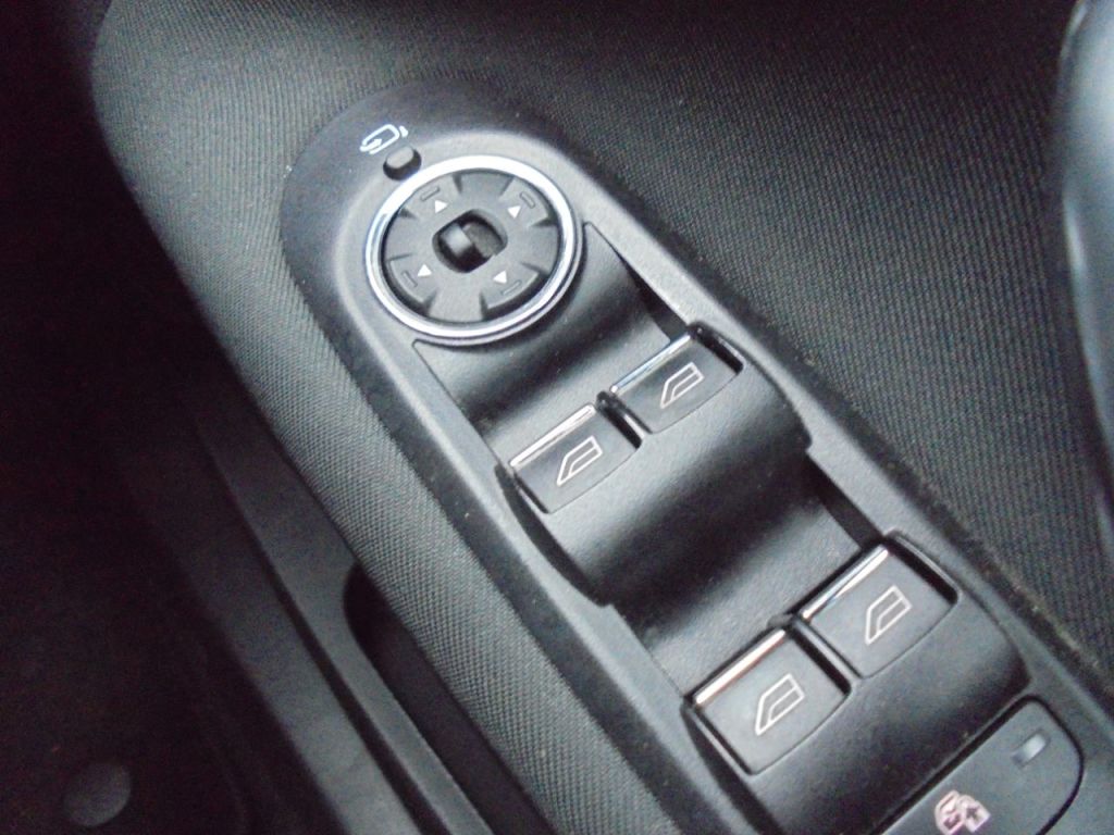 Used Ford Mondeo 2012 for sale - 77187664: Photo 14