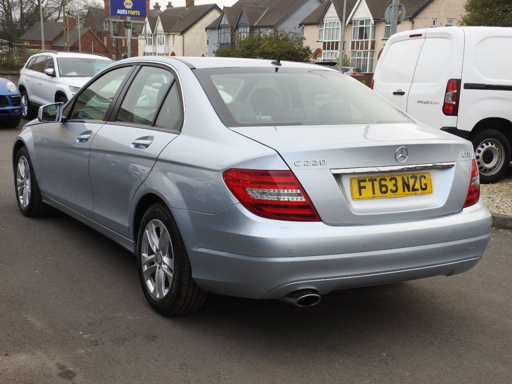 Used Mercedes-Benz C Class 2014 for sale - 77805343: Photo 13