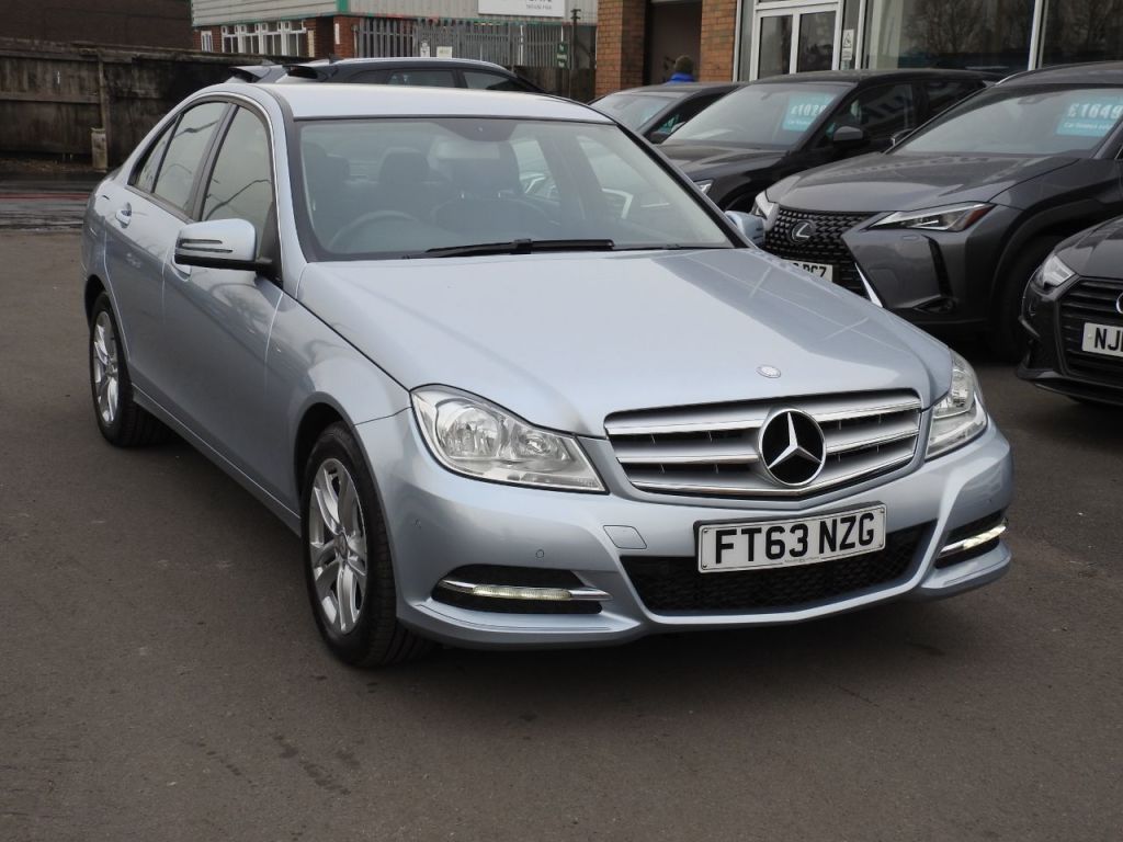 Used Mercedes-Benz C Class 2014 for sale - 77805343: Photo 14