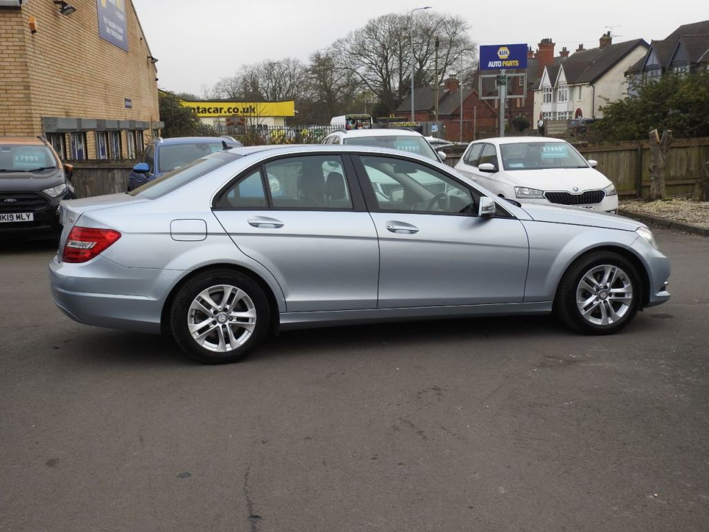 Used Mercedes-Benz C Class 2014 for sale - 77805343: Photo 5