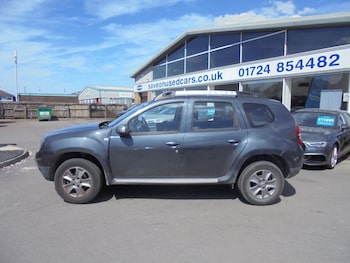 Used Dacia Duster 2018 for sale - 78757702: Photo
