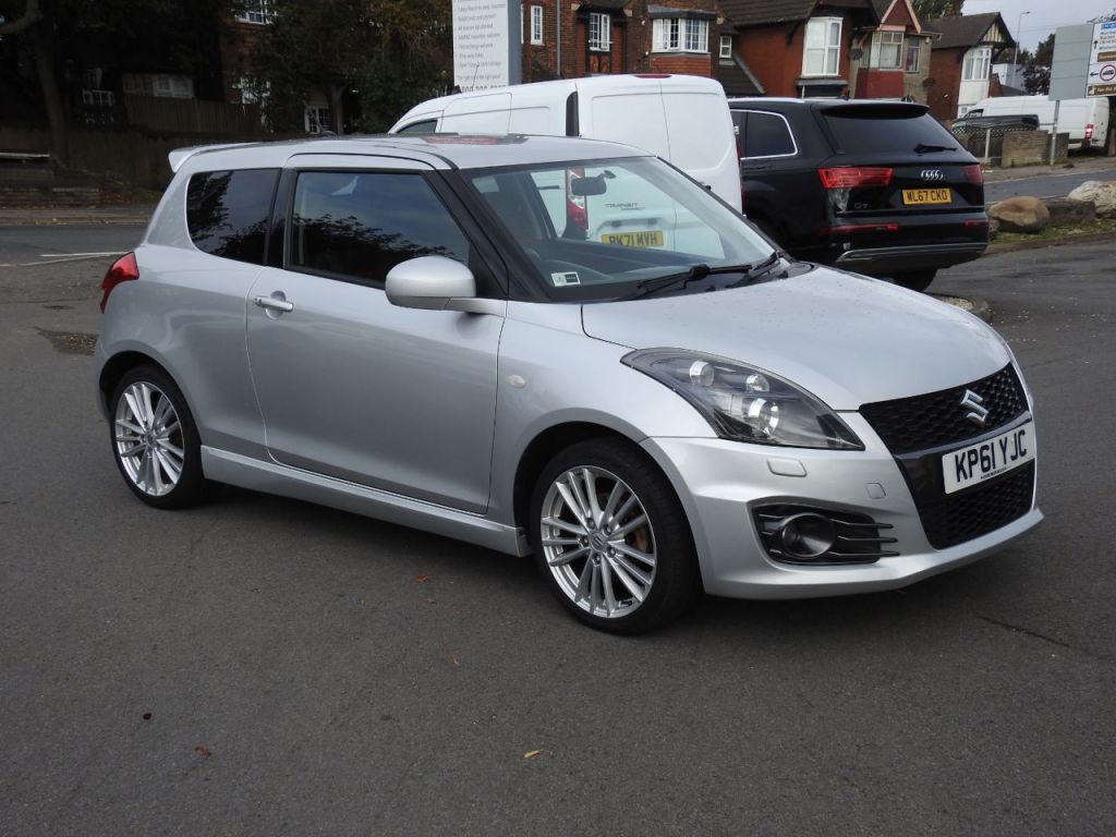 Used Suzuki Swift 2011 for sale - 76170569: Photo 10