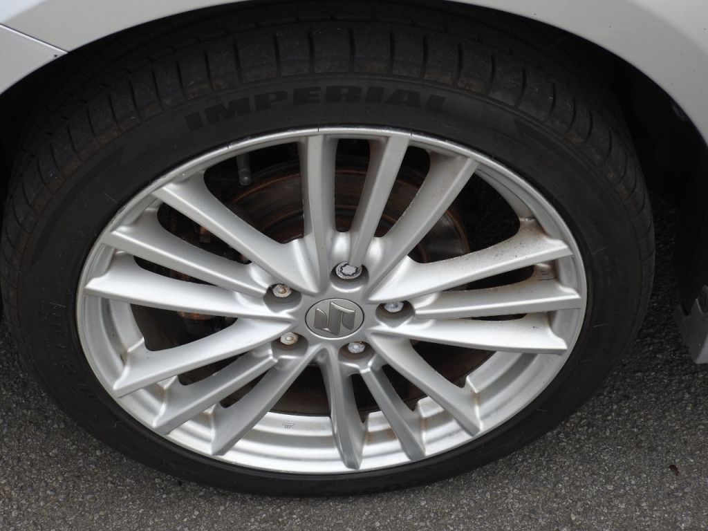 Used Suzuki Swift 2011 for sale - 76170569: Photo 16