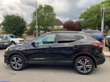 Used Nissan Qashqai 2017 for sale - 74870805: Photo