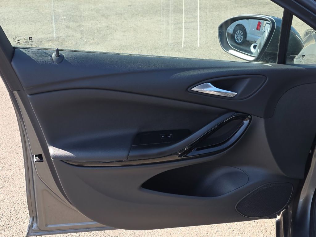 Used Vauxhall Astra 2020 for sale - 78162266: Photo 12