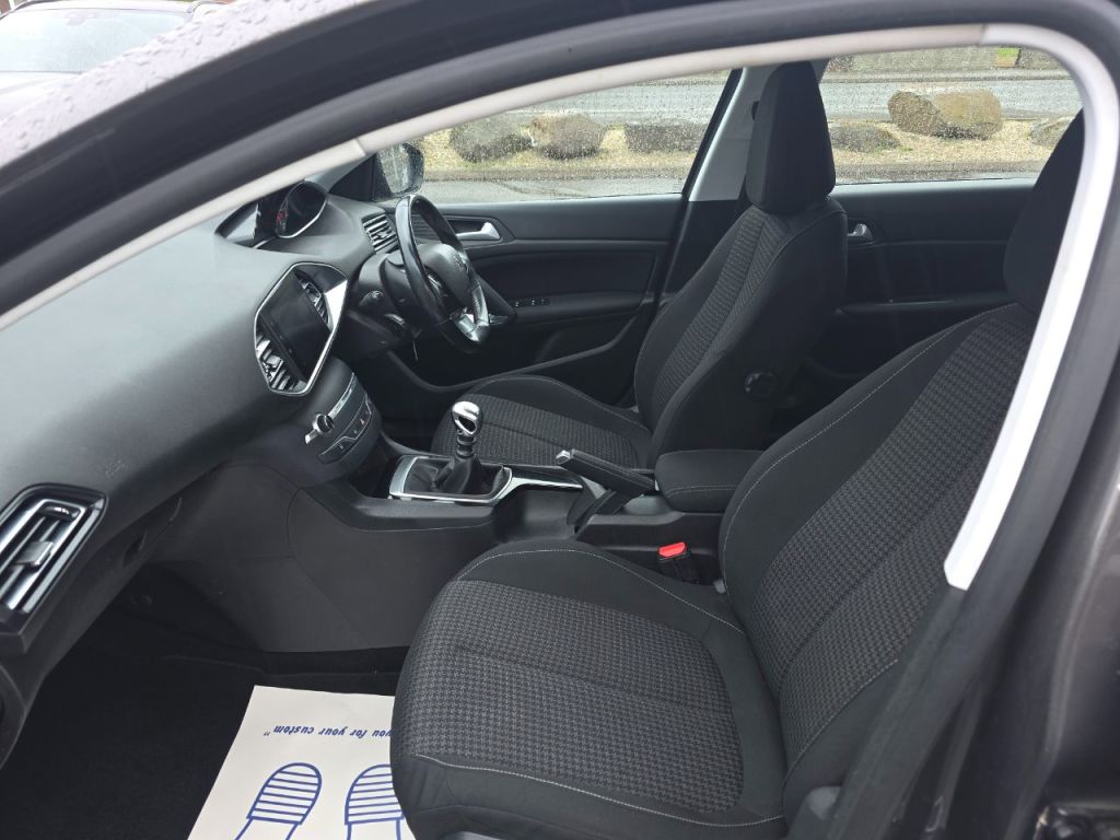 Used Peugeot 308 2018 for sale - 78212328: Photo 11