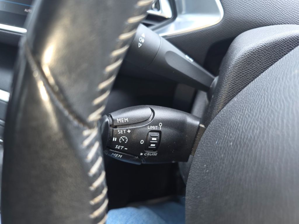 Used Peugeot 308 2018 for sale - 78212328: Photo 24