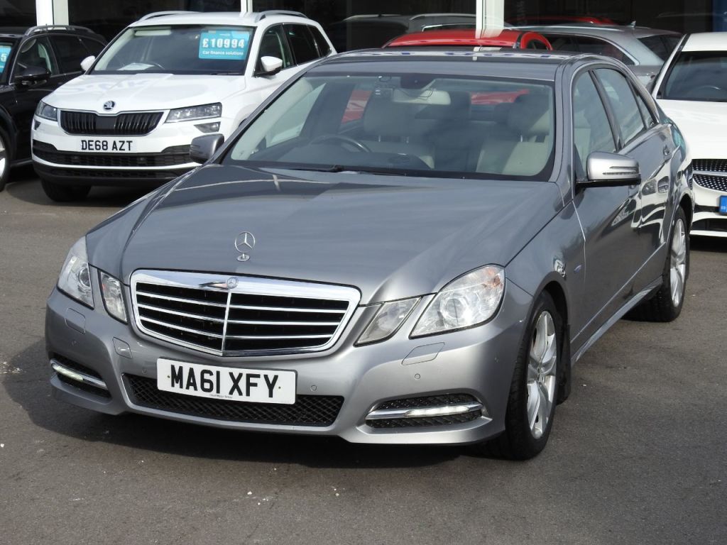 Used Mercedes-Benz E-Class 2011 for sale - 76147246: Photo 1