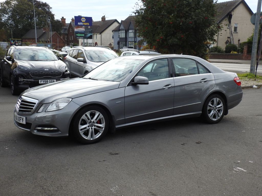 Used Mercedes-Benz E-Class 2011 for sale - 76147246: Photo 14