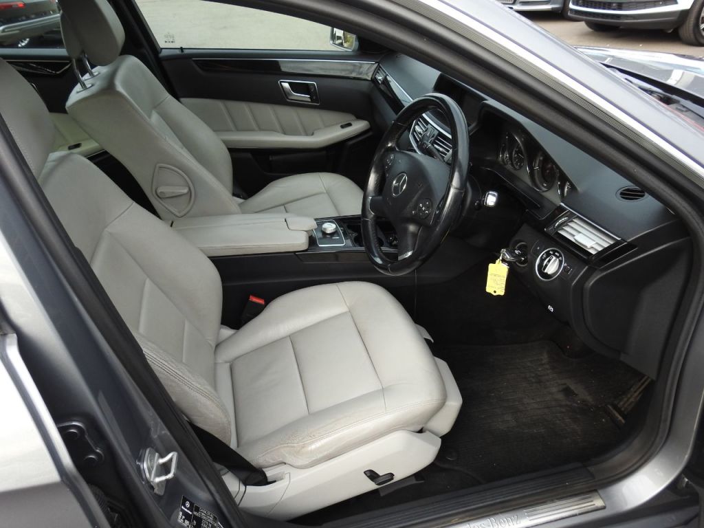 Used Mercedes-Benz E-Class 2011 for sale - 76147246: Photo 16