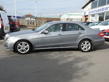 Used Mercedes-Benz E-Class 2011 for sale - 76147246: Photo