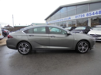 Used Vauxhall Insignia 2018 for sale - 76603808: Photo