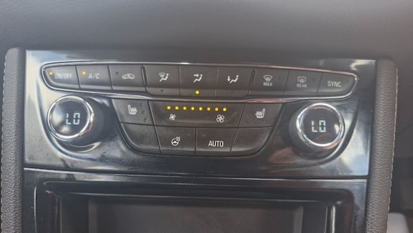 Used Vauxhall Astra 2020 for sale - 75370144: Photo 24