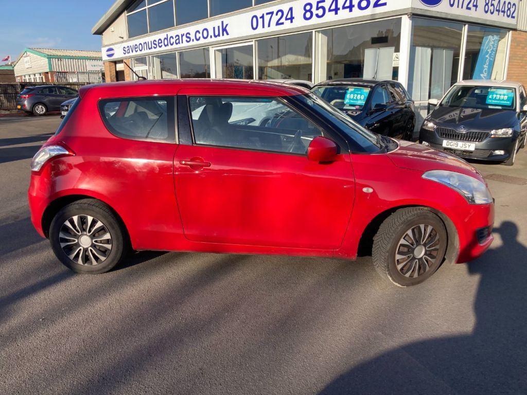 Used Suzuki Swift 2012 for sale - 77937182: Photo 2