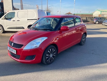 Used Suzuki Swift 2012 for sale - 77937182: Photo