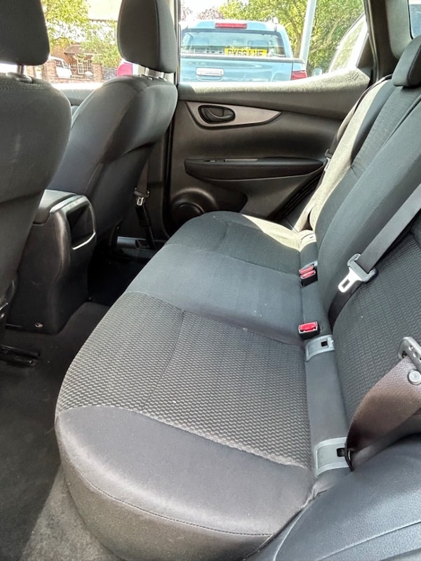Used Nissan Qashqai 2015 for sale - 75056873: Photo 4