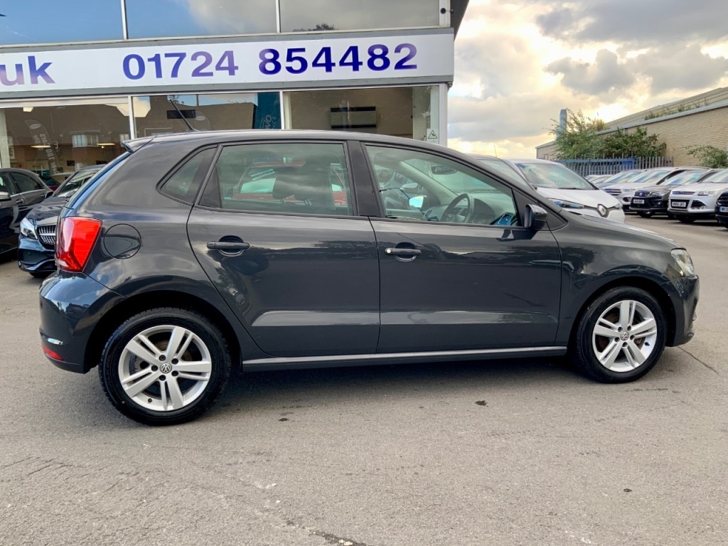 Used Volkswagen Polo 2016 for sale - 76345082: Photo 4