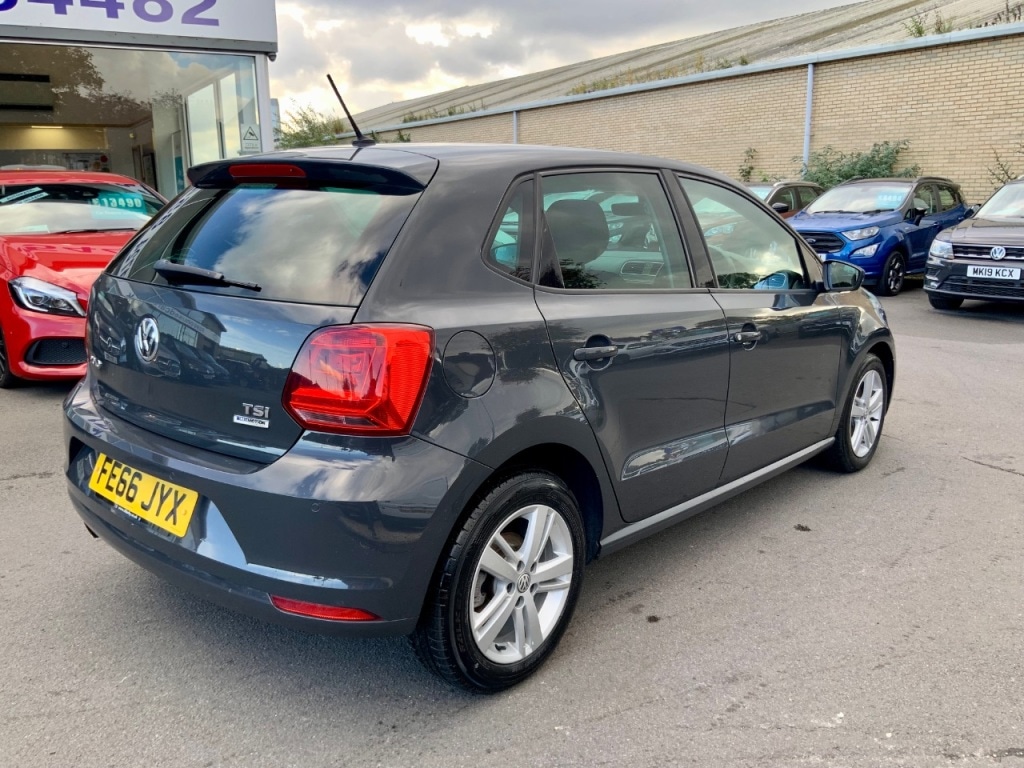 Used Volkswagen Polo 2016 for sale - 76345082: Photo 7