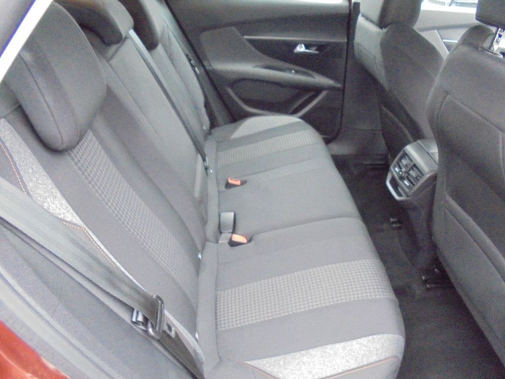 Used Peugeot 3008 2019 for sale - 76132004: Photo 8