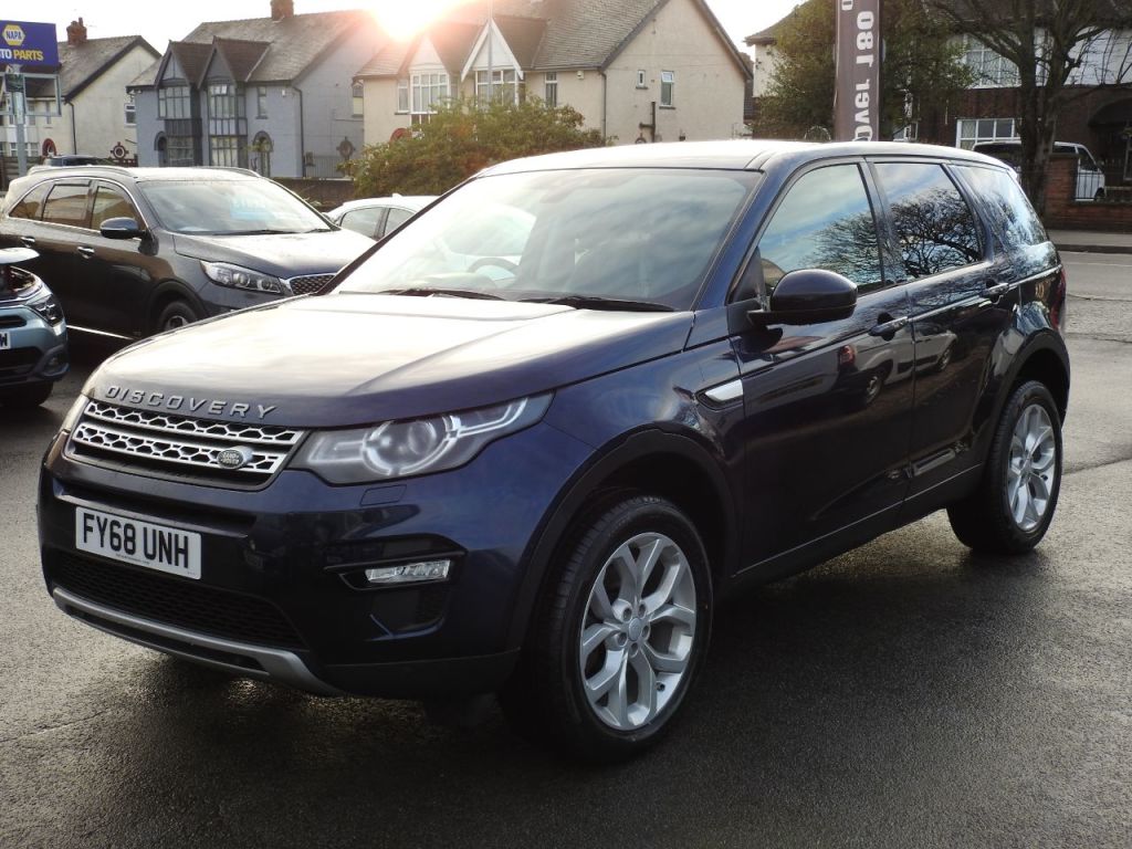 Used Land Rover Discovery Sport 2018 for sale - 76961710: Photo 11