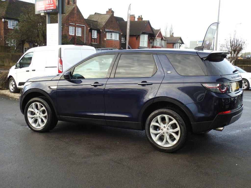 Used Land Rover Discovery Sport 2018 for sale - 76961710: Photo 4