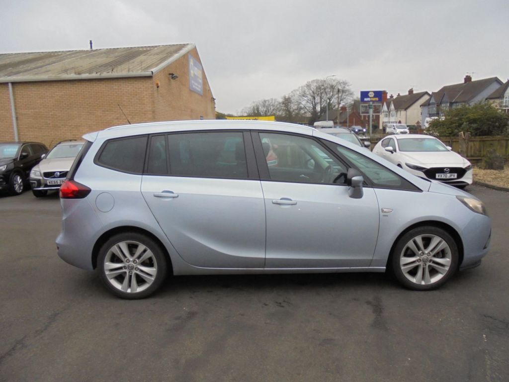 Used Vauxhall Zafira 2015 for sale - 77368135: Photo 4