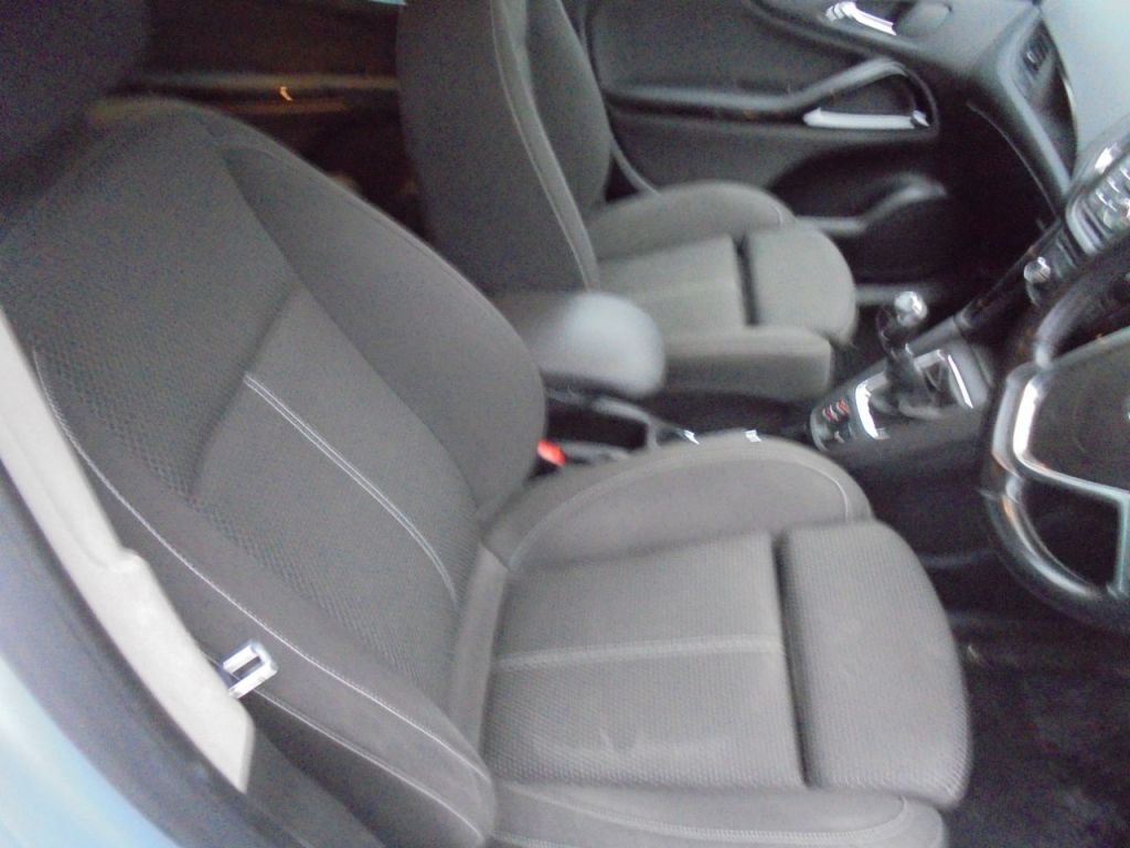 Used Vauxhall Zafira 2015 for sale - 77368135: Photo 7