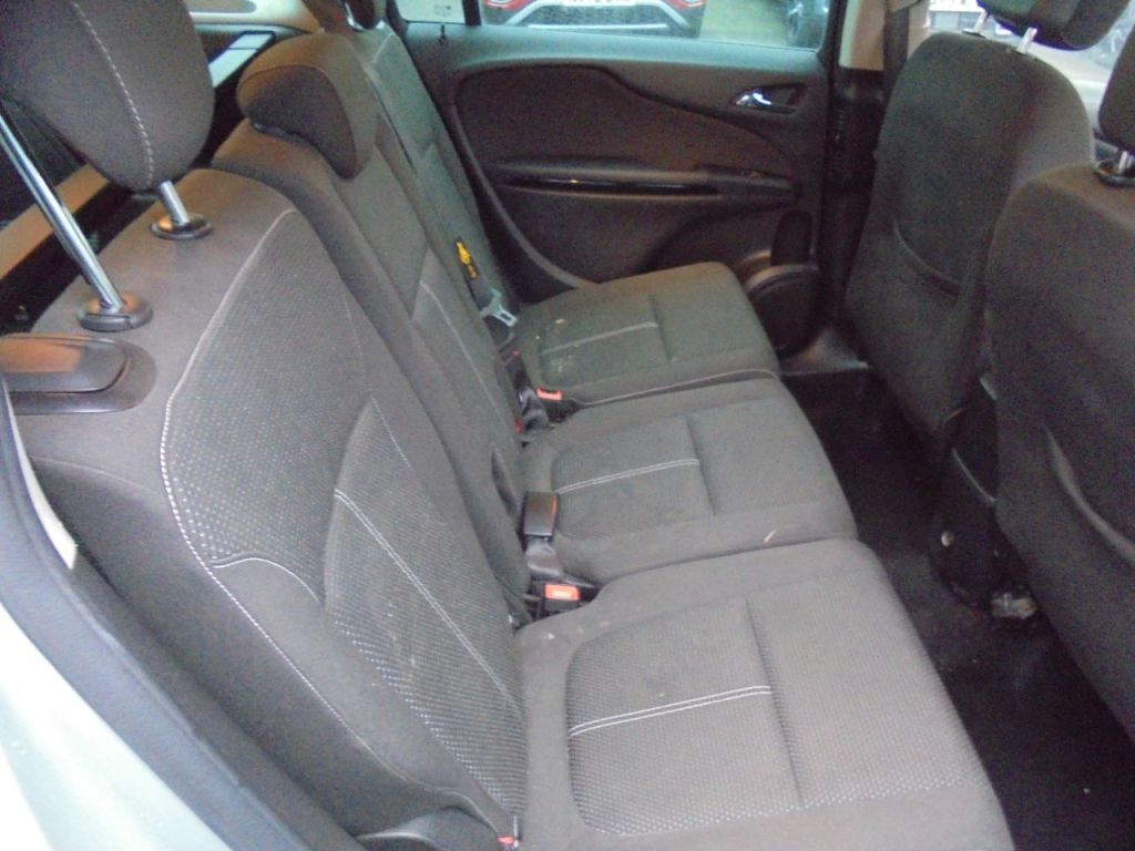 Used Vauxhall Zafira 2015 for sale - 77368135: Photo 8