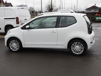 Used Volkswagen up! 2019 for sale - 77451375: Photo