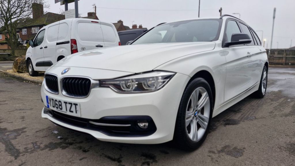 Used BMW 3 Series 2018 for sale - 77451401: Photo 10