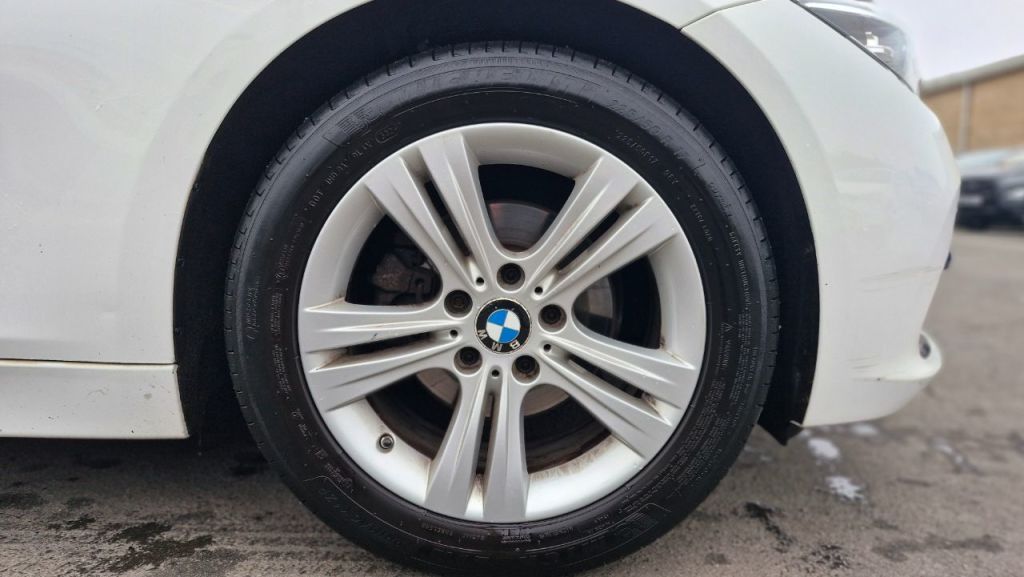 Used BMW 3 Series 2018 for sale - 77451401: Photo 14