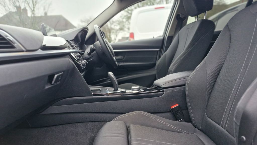 Used BMW 3 Series 2018 for sale - 77451401: Photo 18