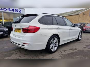 Used BMW 3 Series 2018 for sale - 77451401: Photo