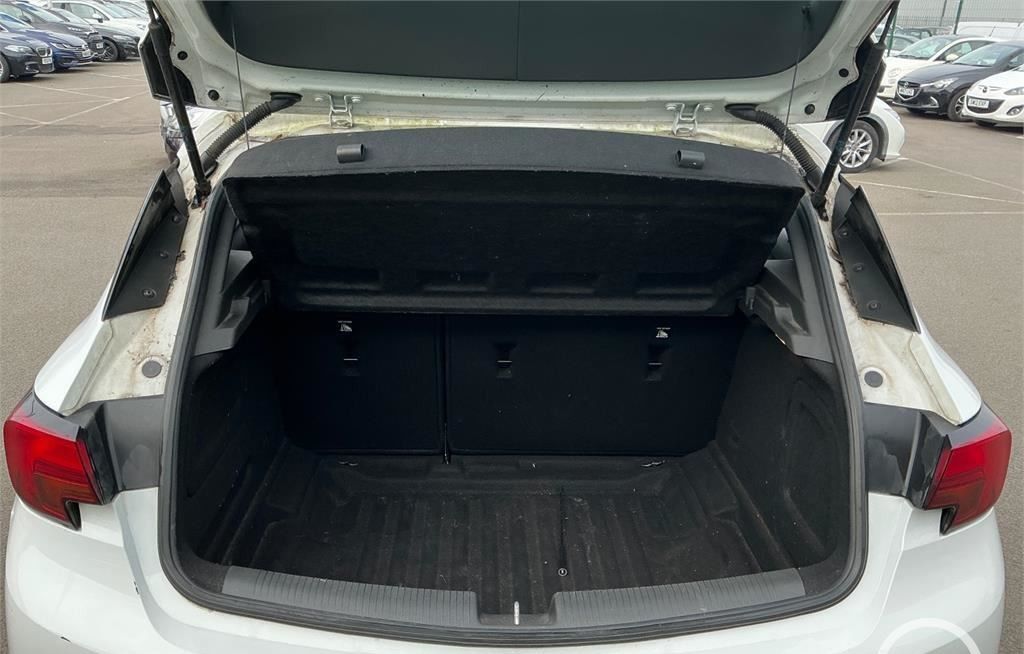 Used Vauxhall Astra 2020 for sale - 78011397: Photo 3