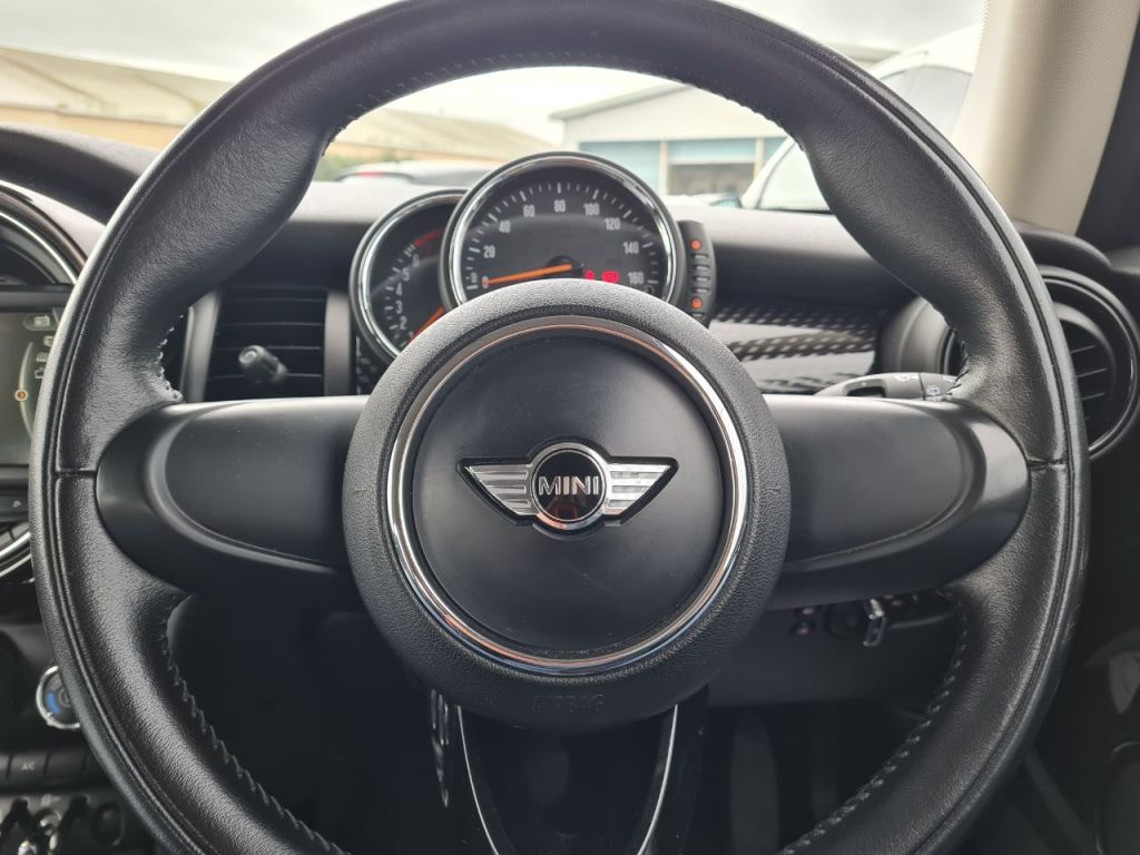 Used MINI Hatch 2017 for sale - 73951884: Photo 23