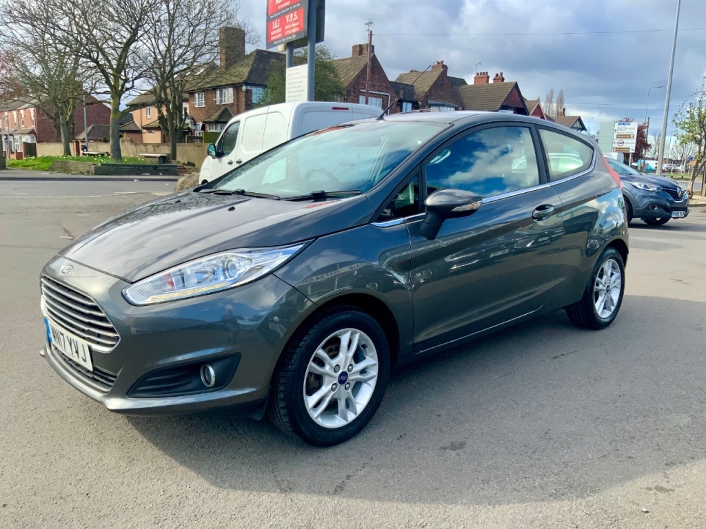 Used Ford Fiesta 2017 for sale - 78015871: Photo 2