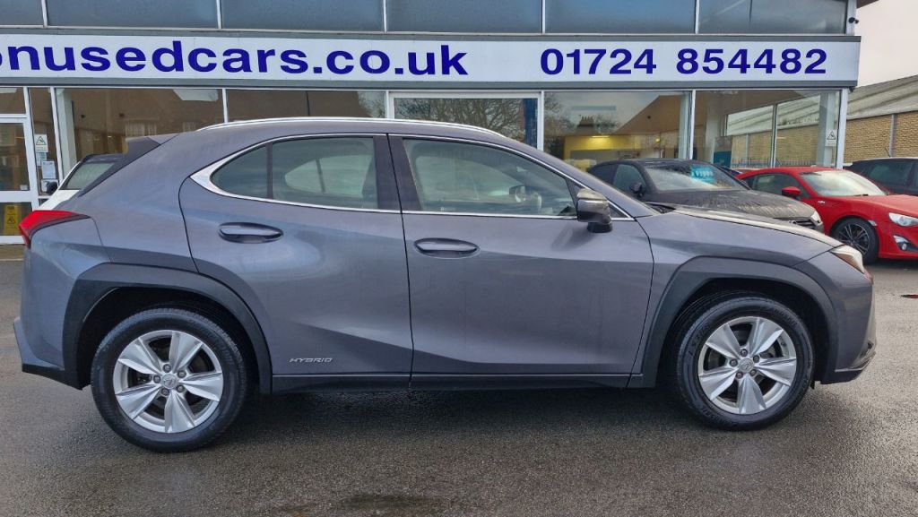 Used Lexus UX 2020 for sale - 77207305: Photo 2