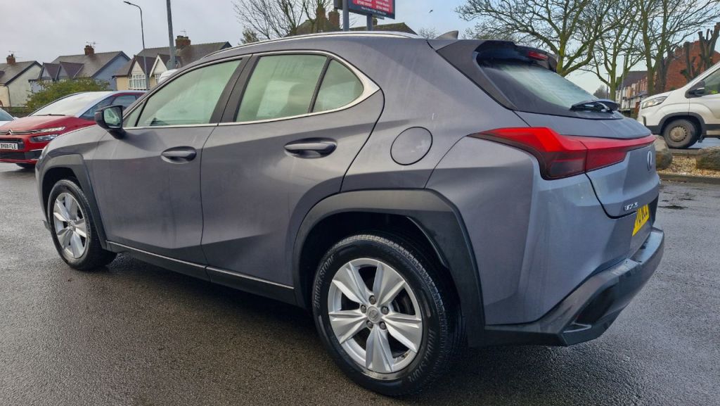 Used Lexus UX 2020 for sale - 77207305: Photo 6