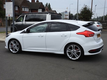 Used Ford Focus 2016 for sale - 75527340: Photo