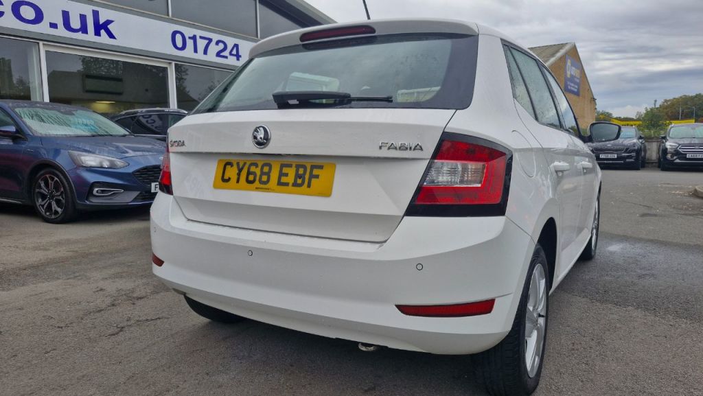 Used Skoda Fabia 2018 for sale - 75727765: Photo 5