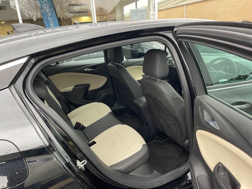 Used Vauxhall Astra 2018 for sale - 77692414: Photo 11